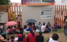 Normalistas de Chiapas toman sistema de radio y TV