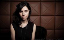 PJ Harvey estrena “A Dog Called Money”