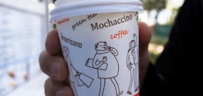 Compra un café a 1 peso y paga con código QR