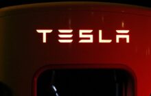 Alistan versión mejorada del Tesla… ¡ahora con pilotaje automático!